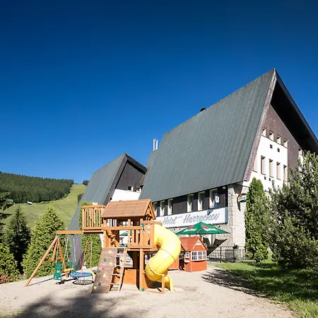 Pytloun Wellness Szálloda 4*