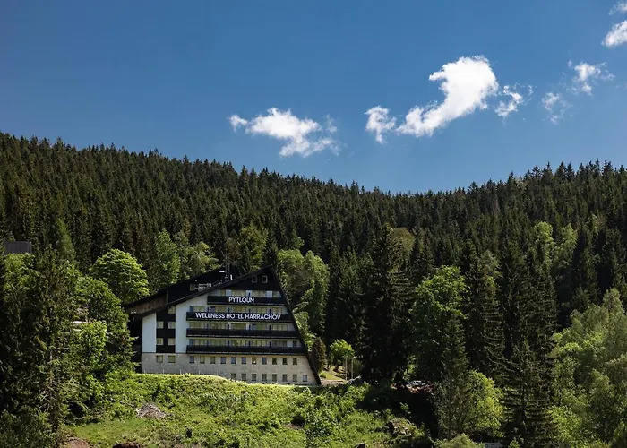 Hotell Pytloun Wellness Harrachov